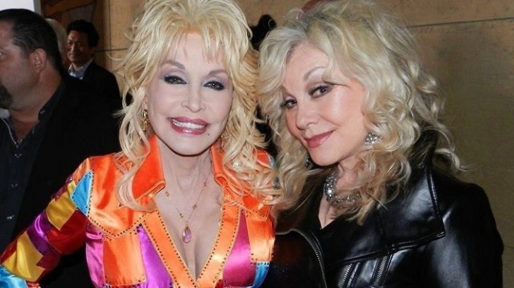 Dolly Parton, făcută de rușine în public de propria soră