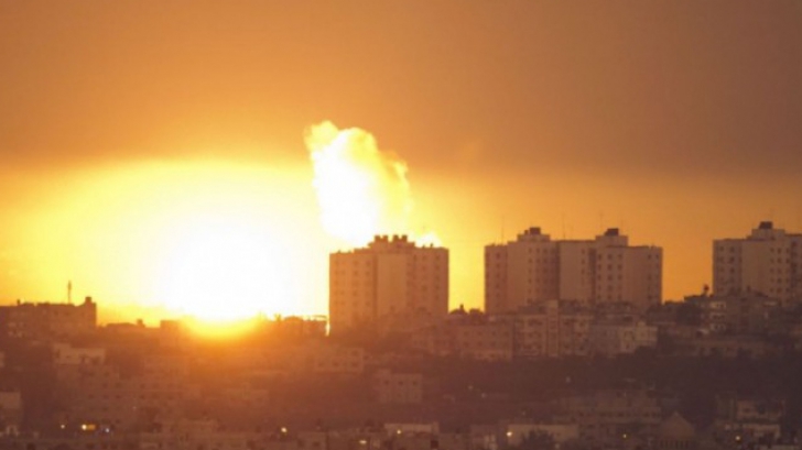 Israelul bombardează Fâșia Gaza, ca represalii
