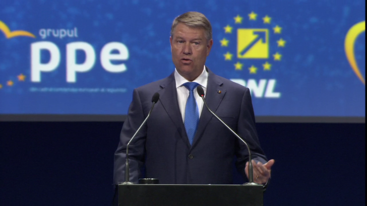 Klaus Iohannis, ovaționat de mii de oameni la Romexpo. Atac devastator la PSD