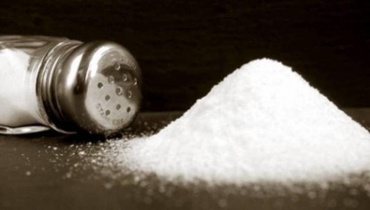 Câtă sare trebuie să consumăm pe zi. Multă lume nu ştie şi face o mare greşeală