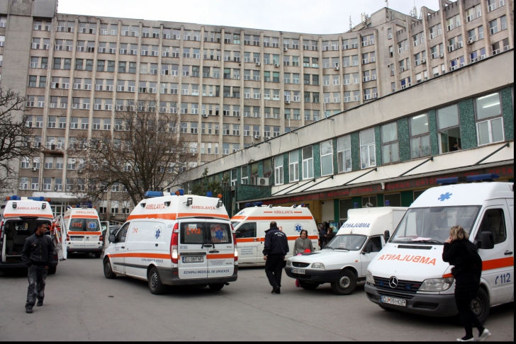 O nouă bătaie între medici, la spitalul din Craiova