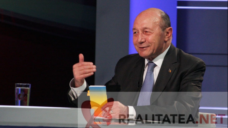 Traian Basescu, in studioul Realitatea. Foto: Cristian Otopeanu