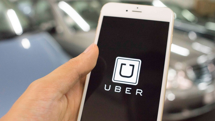 Scandalul dintre taximetriști și Uber, mediat la Ministerul Transporturilor