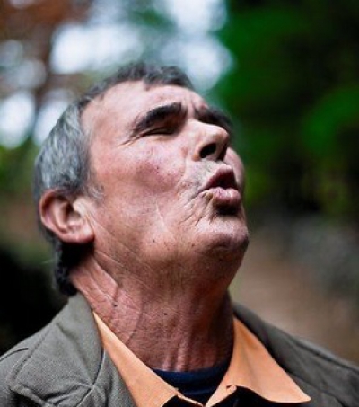 Bărbatul crescut de lupi are un mesaj terifiant pentru oameni. Ireal ce au fost &icirc;n stare să-i facă!