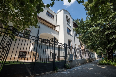 DEDEMAN. Fraţii Dedeman au cumpărat cu 5 milioane € o vilă istorică în Bucureşti, lângă Gigi Becali