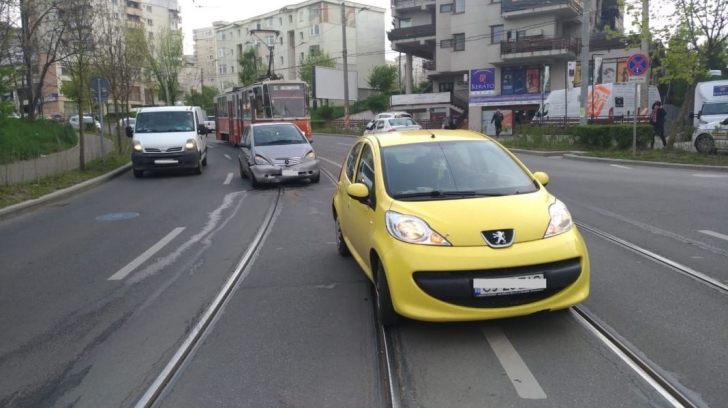 Accident înfiorător, la Cluj! Patru victime, între care 3 copii, după un impact nimicitor