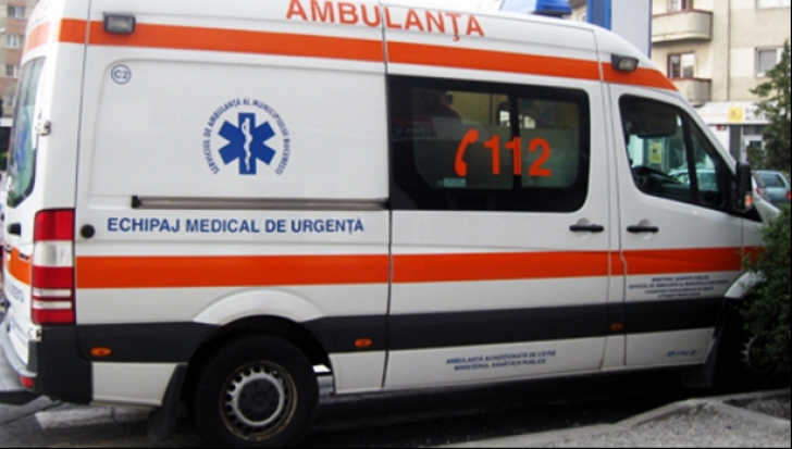 Noi detalii în cazul elevei de 18 ani care a murit de meningită: Prima ambulanţă a ajuns după o oră