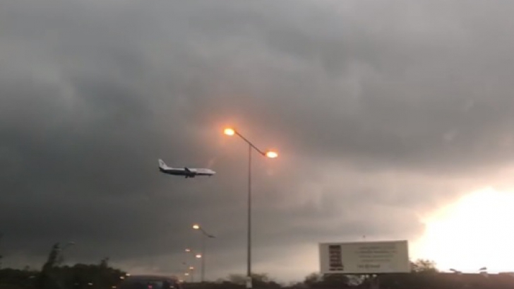 Un avion a evitat în ultima clipă aterizarea pe Otopeni (VIDEO)