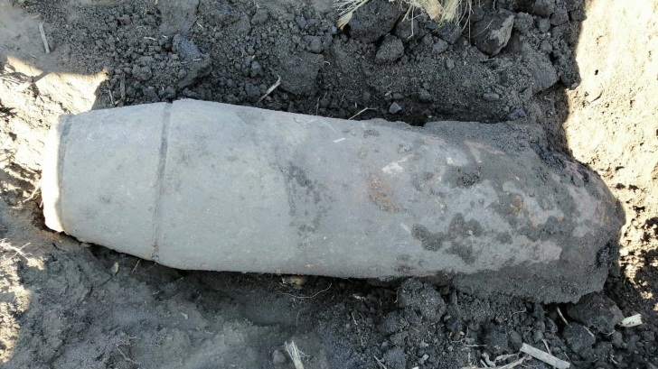Bombă de 100 de kg, găsită în România. Autoritățile o vor detona  