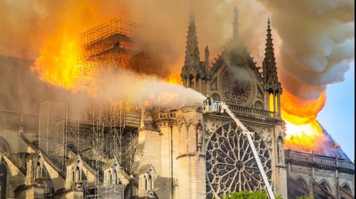 Polițiștii au anunțat cauza incendiului de la catedrala Notre Dame din Paris