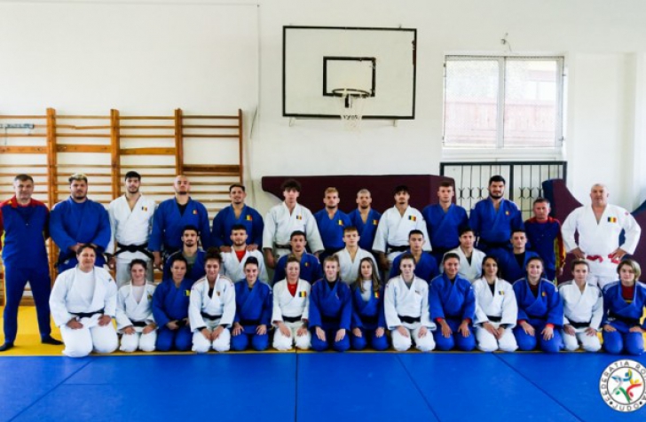 Loturile Olimpice de Judo ale României urează tuturor "UN PAŞTE FERICIT!"