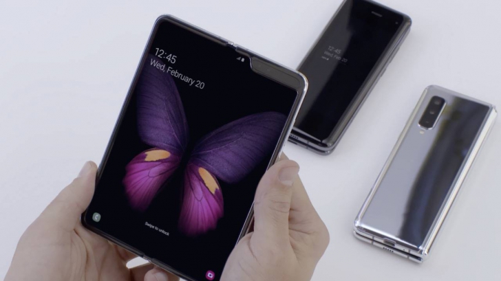 Samsung a făcut anunțul: "Am decis să amânăm". Telefonul care costă o avere, eșec colos?