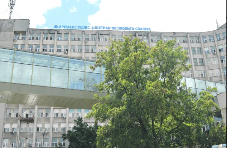 Pacienţii Spitalului Judeţean Craiova, cazaţi în condiţii umilitoare! "Nu sunt bani!"