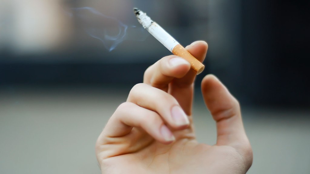 Ce se întâmplă cu corpul tău după ce te lași de fumat – Câți ANI trec până când scapi de riscurile apariției unor boli grave