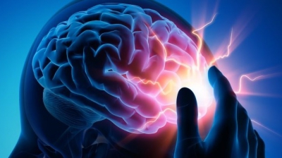 Accident vascular cerebral - metoda care îţi poate salva viaţa. Tot ce trebuie să știi despre FAST 