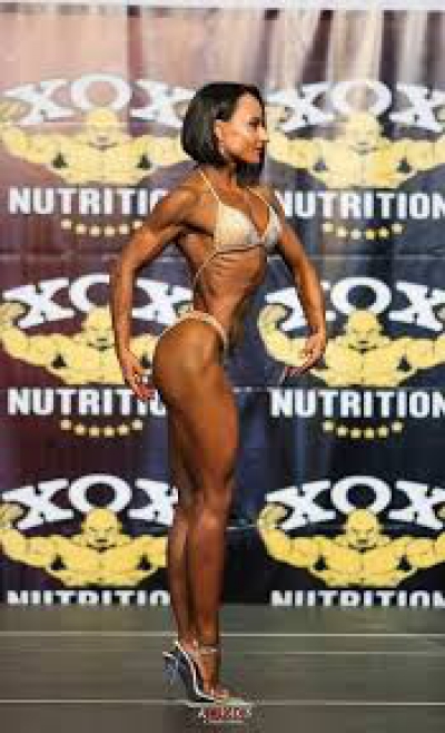 Daniela Martinescu, femeia cu cel mai lucrat corp din România. Campioana de bodybuilding şi fitness