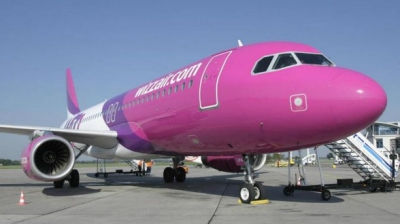 Compania Wizz Air a fost în centrul mai multor scandaluri cu autoritățile statului român