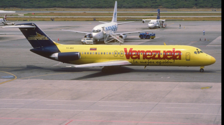Statele Unite au suspendat toate zborurile către Venezuela. Ce urmează