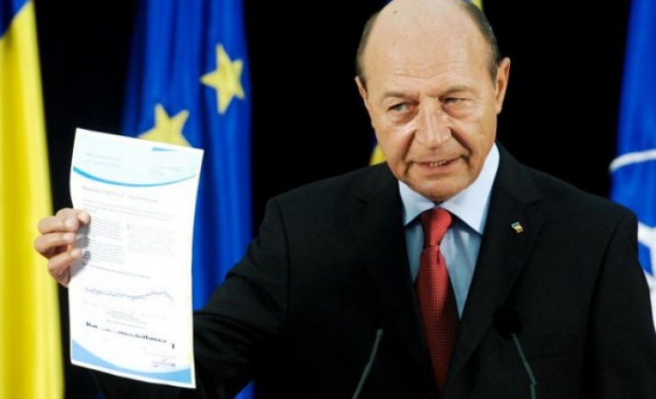 Traian Băsescu îi cere demisia premierului Viorica Dăncilă