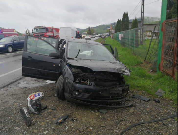 Accident rutier cu cinci victime pe raza localității Păltinoasa, din Suceava