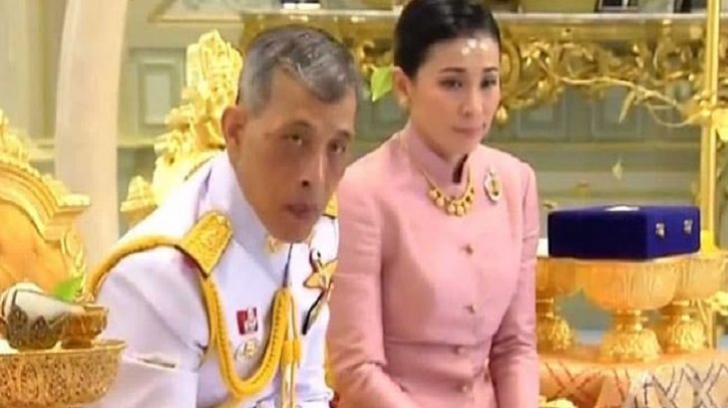 Cum arată garda de corp pe care Regele thailandez Vajiralongkorn a luat-o de nevastă