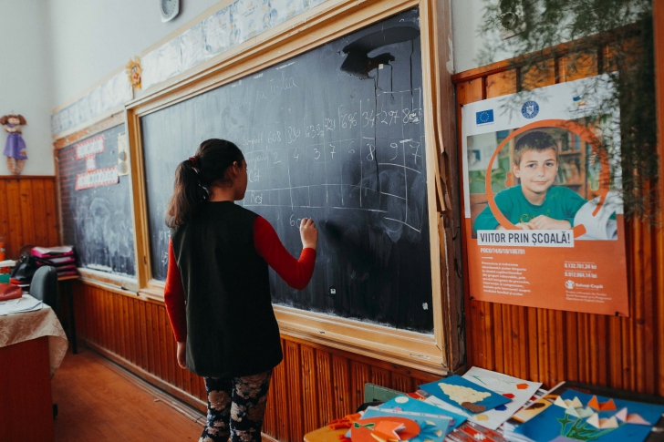 Vieți schimbate prin educație