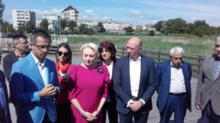 Speriată de reacţiile din PSD, Dăncilă revine : Am spus că votez la referendum, nu şi cum