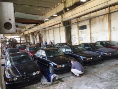 BMW E34, 11 modele rare găsite într-un garaj. Au deschis portierele, şoc!