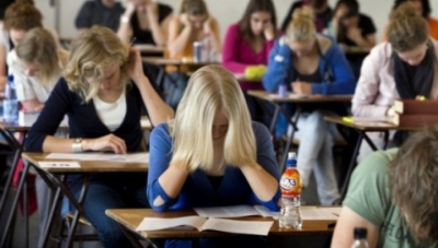 Fenomenul "Brăila" ia amploare! Elevi opriți de la examenul de EVALUARE NAȚIONALĂ - VIDEO