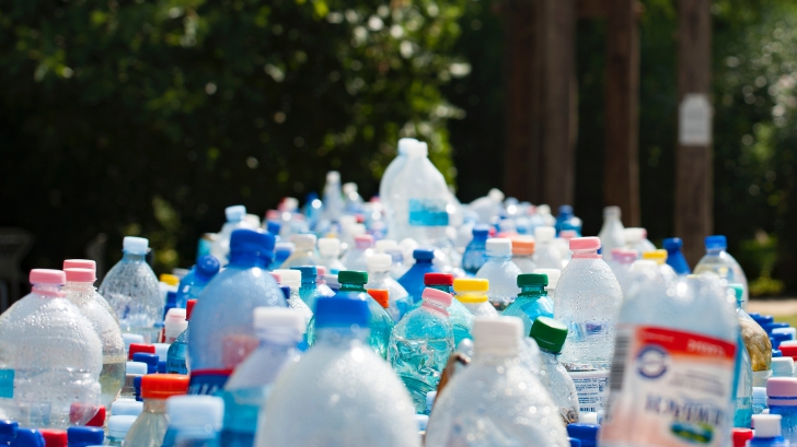 Reciclarea plasticului ne aduce mai multe probleme decât rezolvări