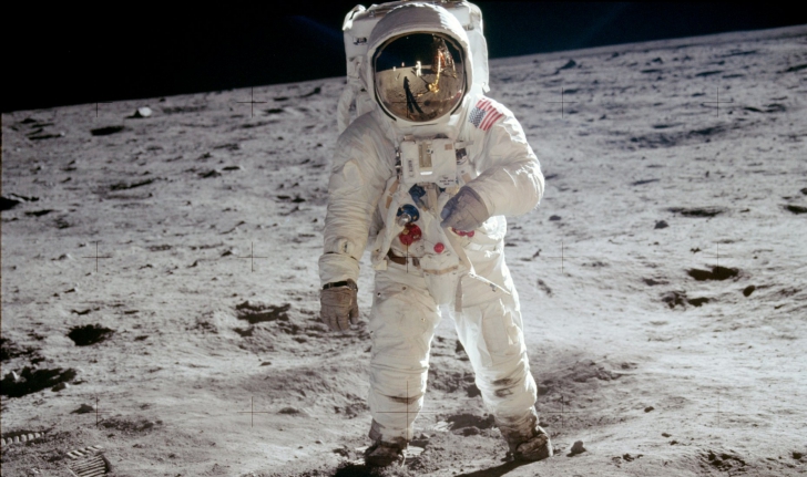 De câți bani are nevoie NASA pentru a trimite un om pe Lună