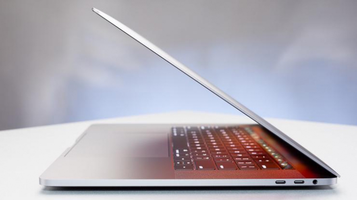 Apple cheamă în service laptopurile MacBook Pro