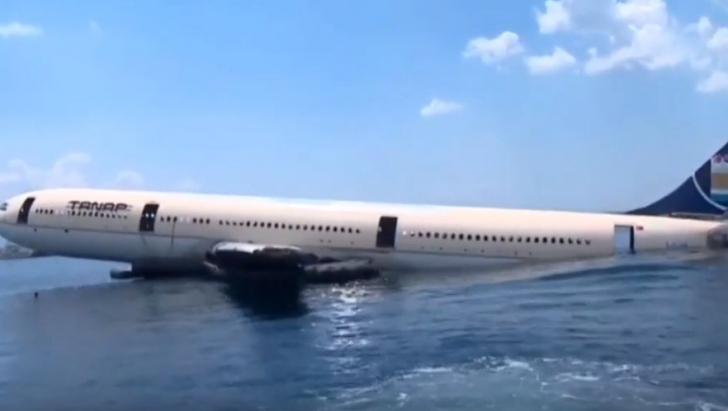 Airbus A300 scufundat intenționat în Marea Egee 
