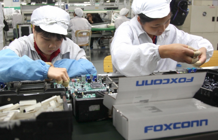 Efectul Trump. Foxconn cere mutarea de urgență a producției Apple din China în Taiwan