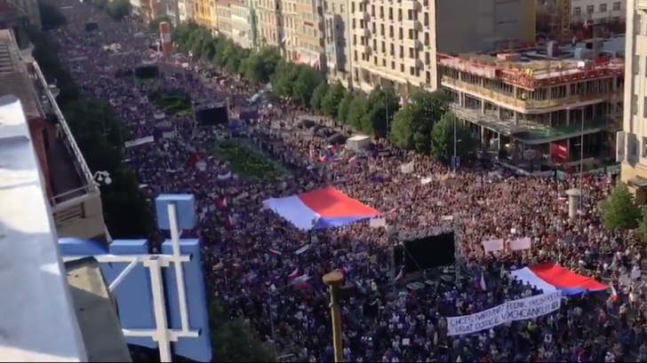 Proteste masive în Cehia: 250.000 de oameni pe străzi