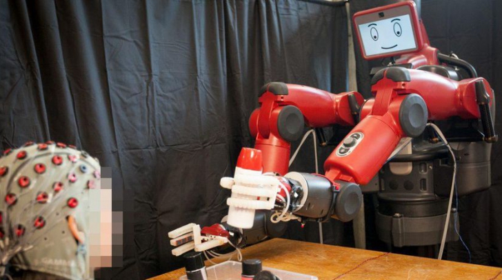 Acest robot îți poate citi gândurile
