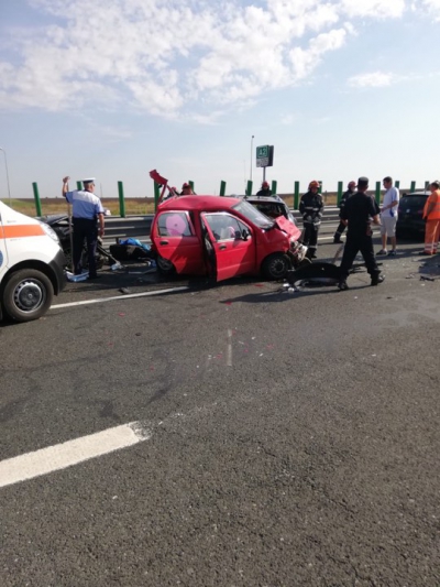 UPDATE: Circulaţie reluată pe Autostrada Soarelui, după un grav accident (GALERIE FOTO+VIDEO)