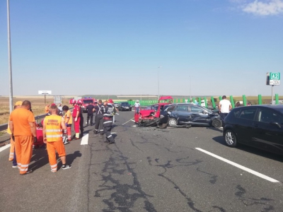 UPDATE: Circulaţie reluată pe Autostrada Soarelui, după un grav accident (GALERIE FOTO+VIDEO)