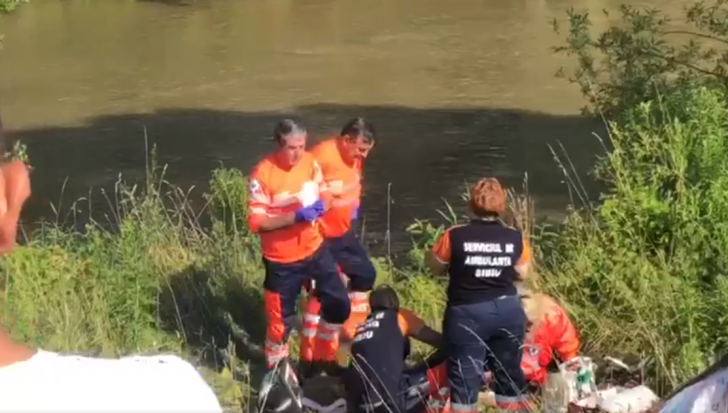 Tragedie în Sibiu: O fetiță de 10 ani a murit înecată