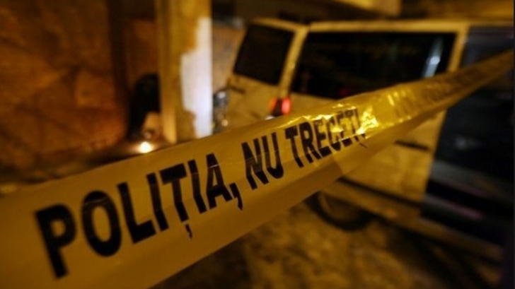 Un tânăr a murit după ce a fost înjunghiat într-o localitate din Argeș