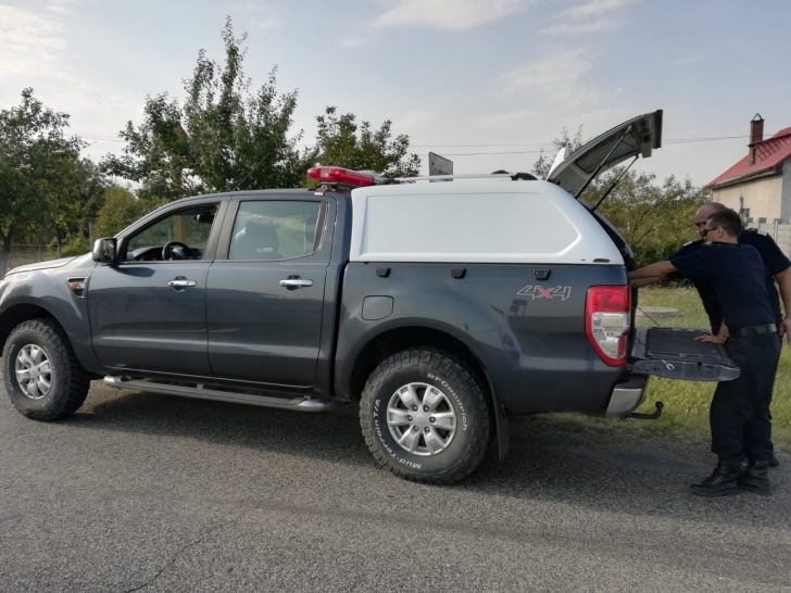 Bomba de aviație de 50 de Kg, descoperită pe un drum circulat din Arad, a fost distrusă