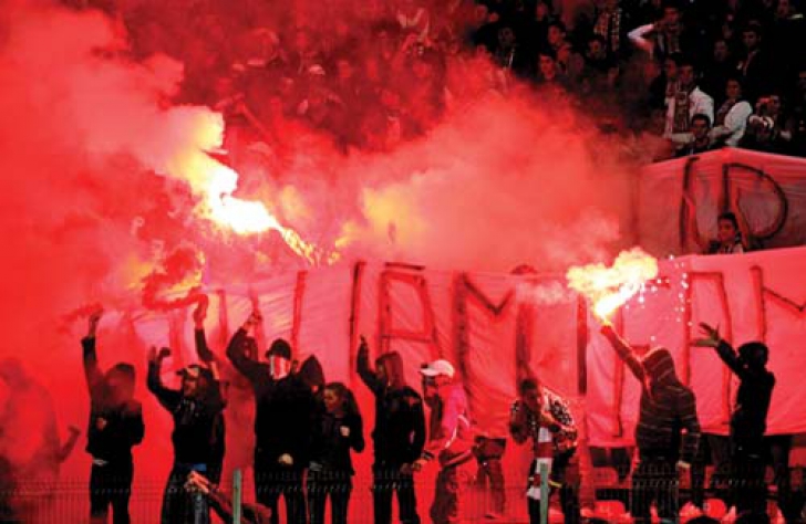 Jucătorii lui Dinamo, la un pas să fie linșați de ultrași