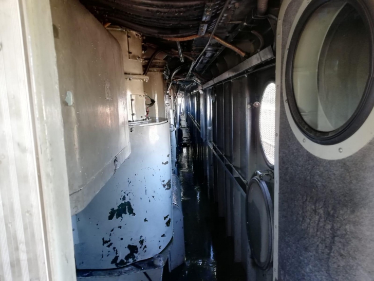 Locomotivă în flăcări, la un tren plin cu pasageri, pe ruta Broșov-București
