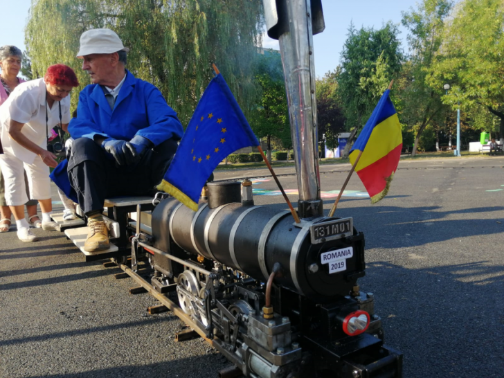 Plimbare la Petroșani cu o locomotivă cu aburi unică în Europa - Imagini spectaculoase