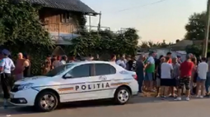 Poliţiştii din Cluj ar fi bătut un bărbat pentru că acesta ar fi criticat intervenţia de la Caracal