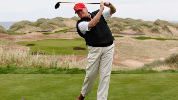 Trump, anchetat în Congres după ce s-a oferit să găzduiască G7 la clubul său de golf