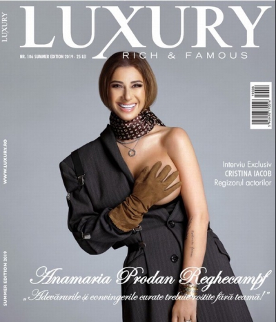 Anamaria Prodan, goală pe coperta unei reviste