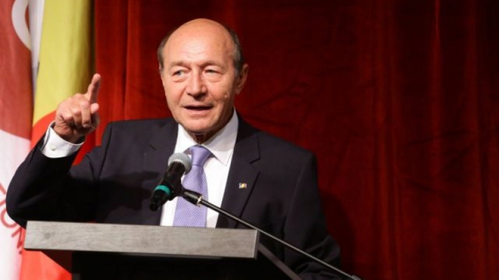 Ce nu a spus Traian Băsescu în fața presei: "N-am știut că Serviciul de CI Militare era Securitate"