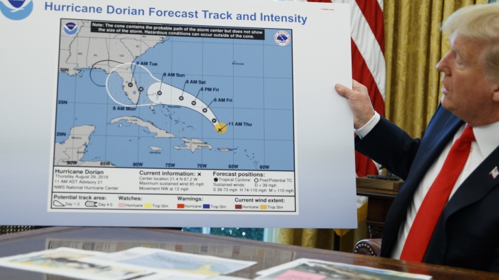 Uraganul Dorian și Alabama. O minciună insistentă a lui Trump i-a scandalizat pe meteorologi