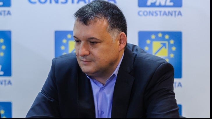 Lider PNL: ”Plumb a “plătit” datoria de 800.000 de lei cu două apartamente pe care nu le deține”